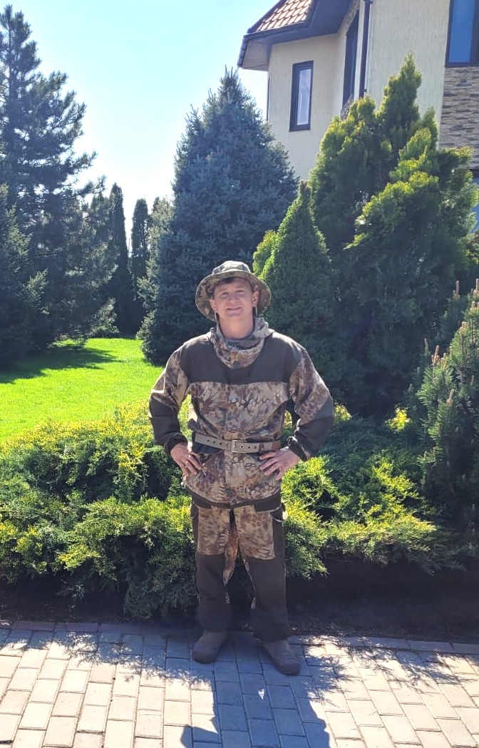 Сергей за работой